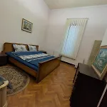 Parului 11