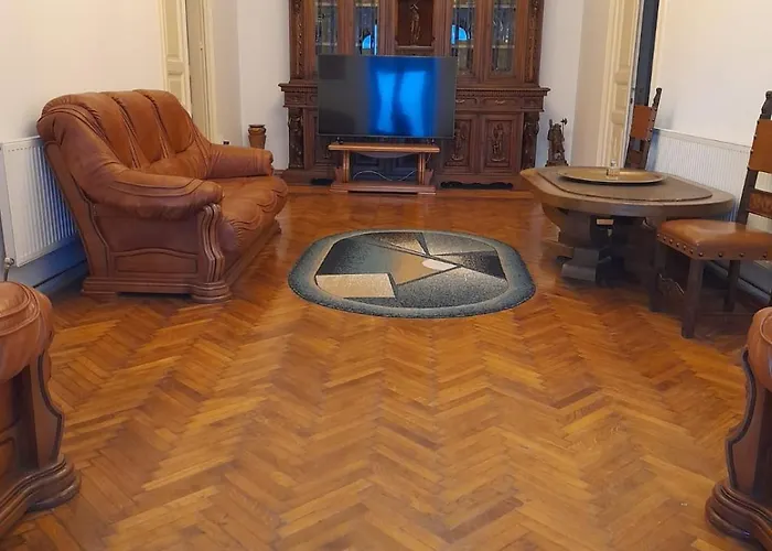 Părului 11 Pensiune Craiova